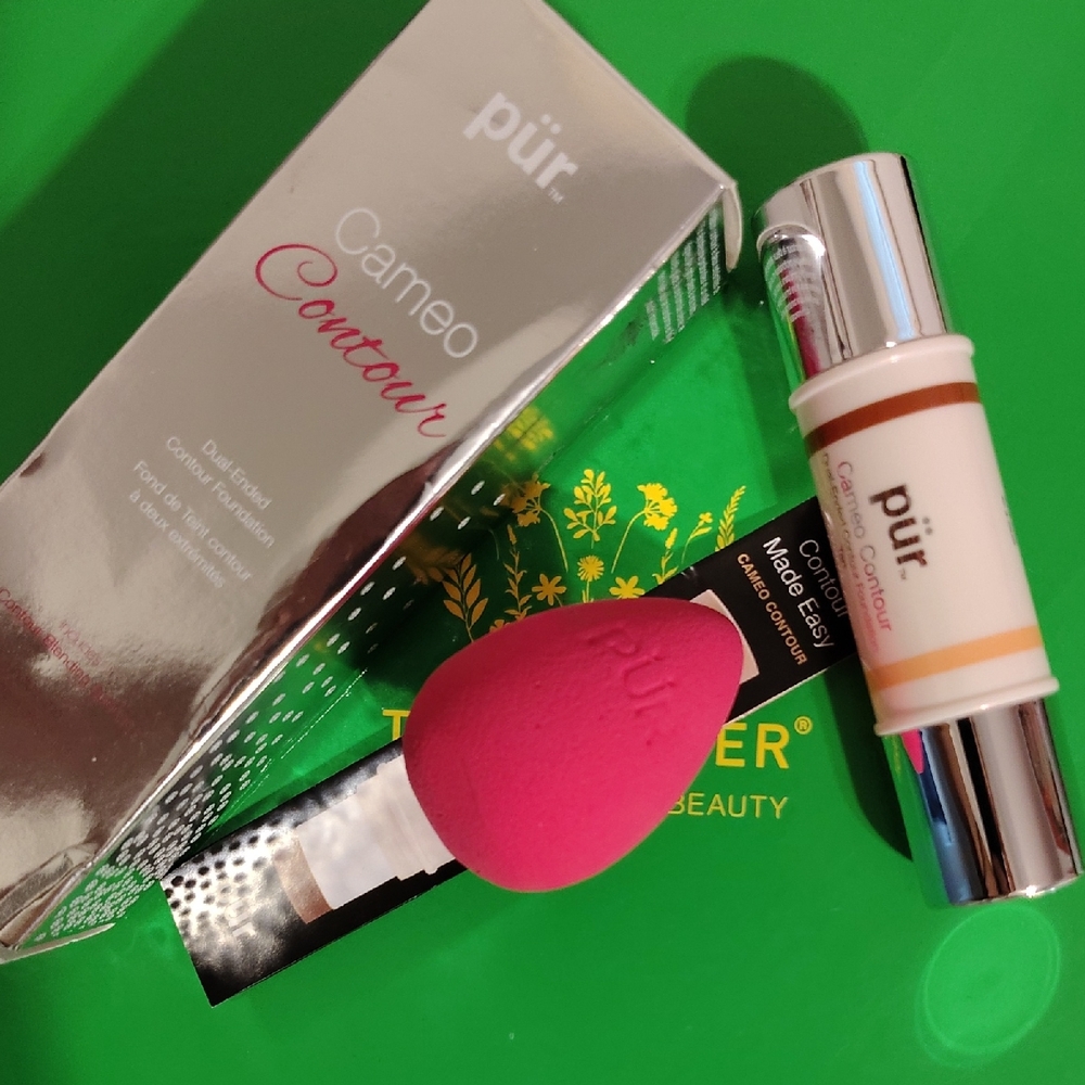 PUR Cameo Contour w Sponge TAN